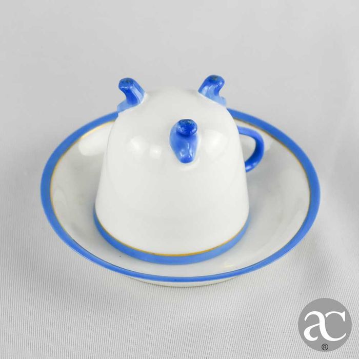 Par de chávenas em porcelana Europeia, séc. XIX