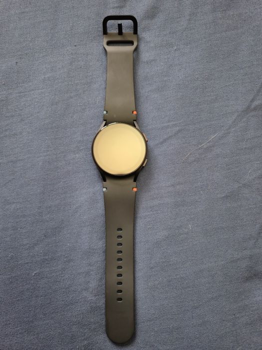 Смарт часы galaxy watch fe