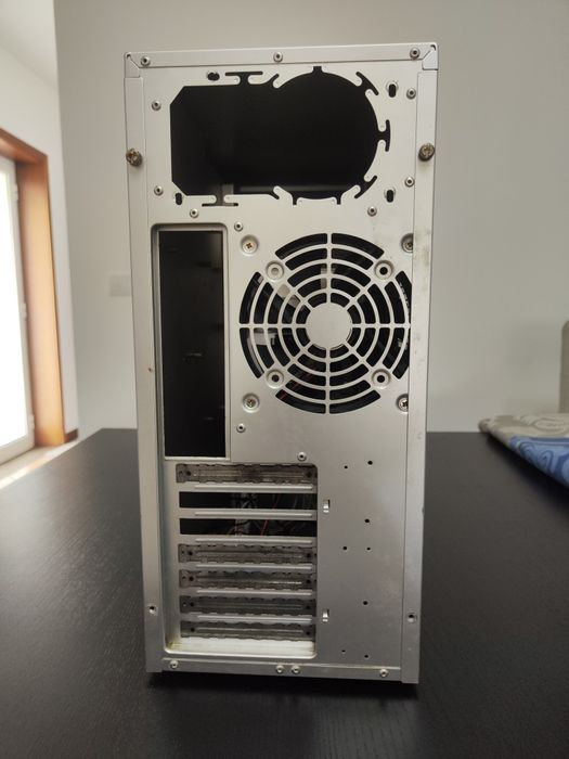 Caixa de computador ATX