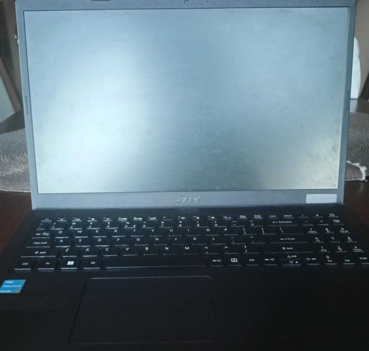 Laptop Acer Extensa 15 SSD + 8GB
