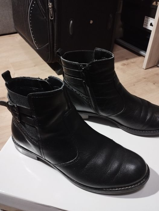 Sprzedam buty damskie