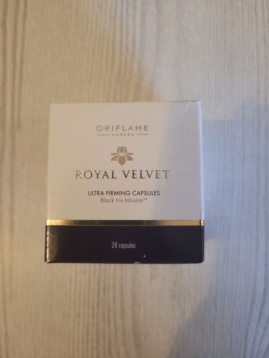 Kapsułki  do twarzy Royal Velvet nowe termin 3.27