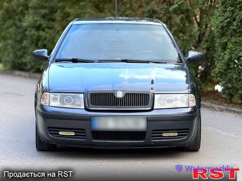 Продам автомобіль Skoda
