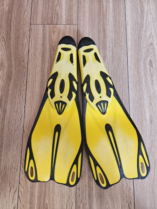 Płetwy Aquatic o rozmiarze 40-41