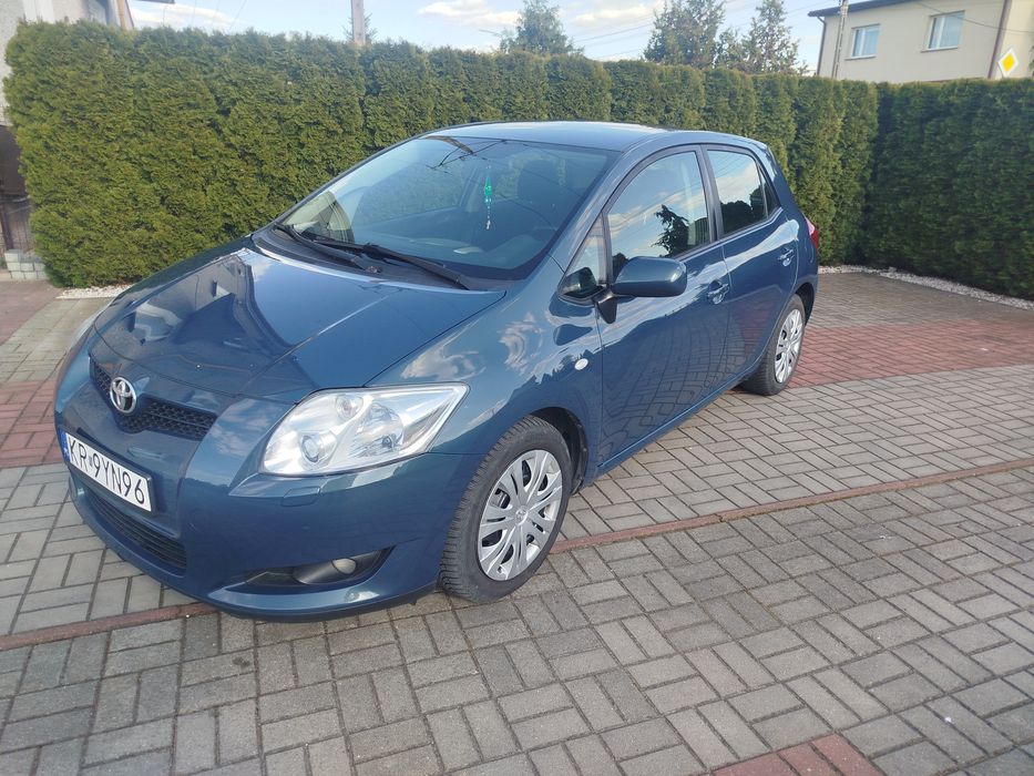 Sprzedam Toyota Auris 2.0D