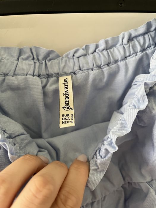 Krótka błękitna sukienka hiszpanka | Stradivarius | S / 36