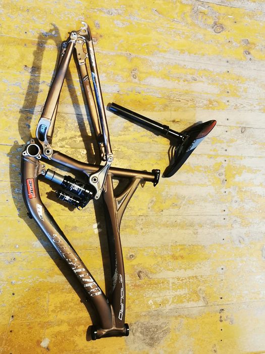 Rama specialized enduro expert sl
