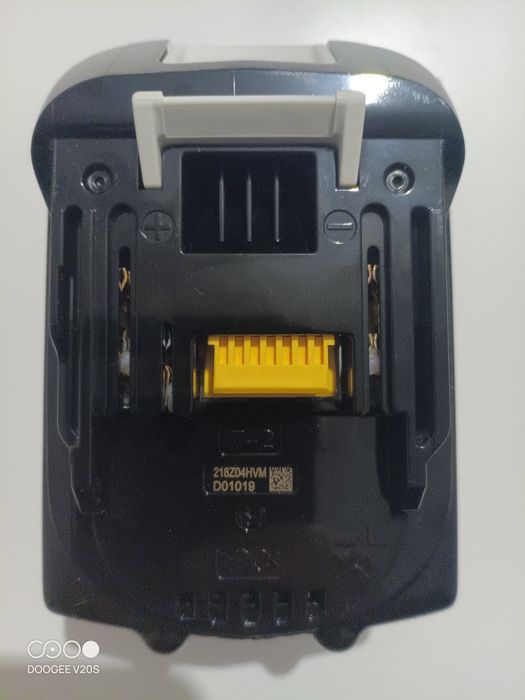 Makita BL1850 BL1840 BL4040 LXT XGT 18V 40V оригінальні батареї
