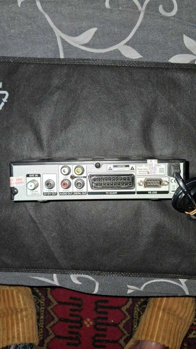 Продам спутниковый ресивер Orton