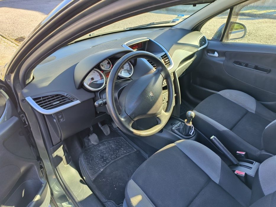 Peugeot 207 sw 1.6 HDI