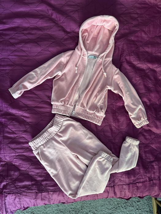 Велюровий костюм 116 см