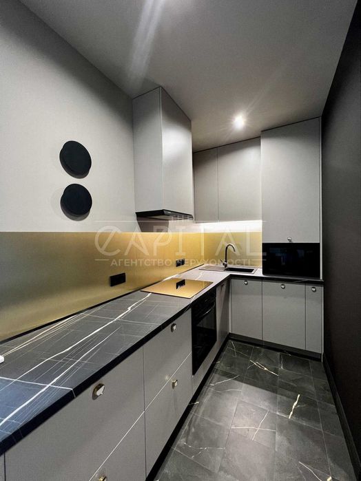 Оренда / Квартира / вул. Жилянська, Центр, Київ