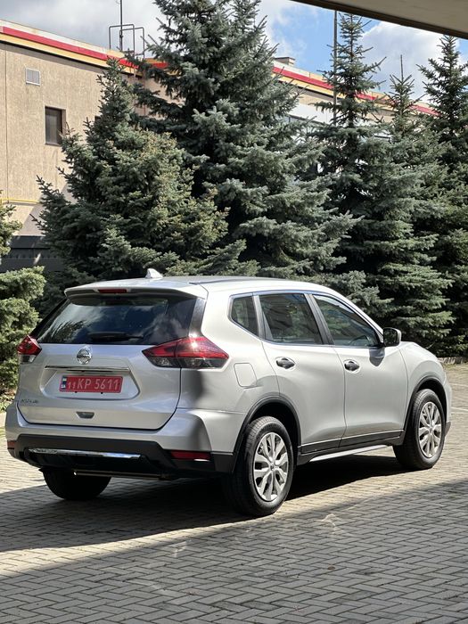 Nissan Rogue T32 REST 2.5 бензин Автомат