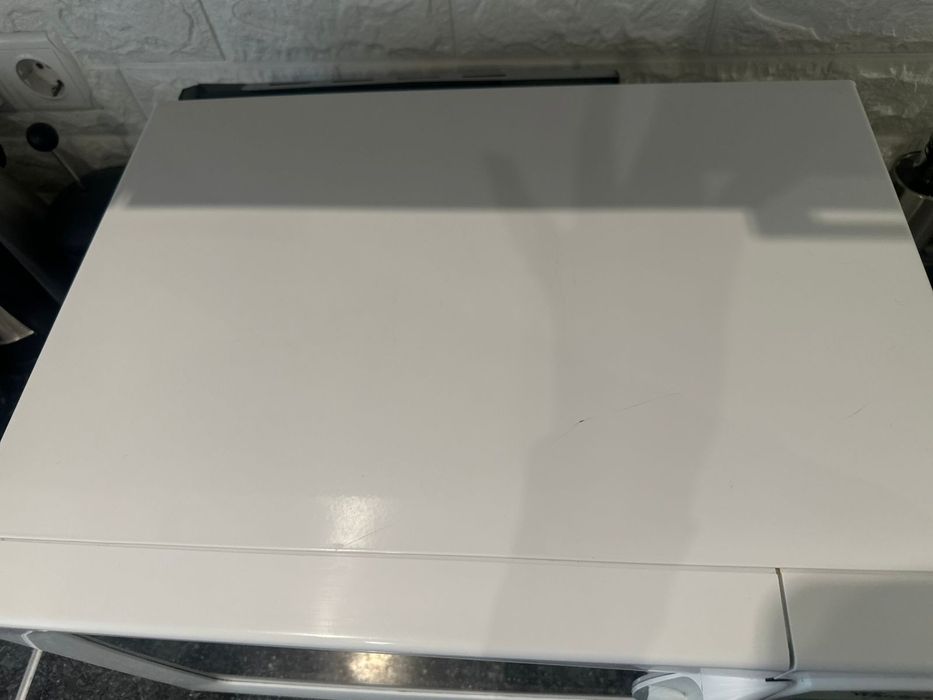 Мікрохвильова  піч Whirlpool  б/у