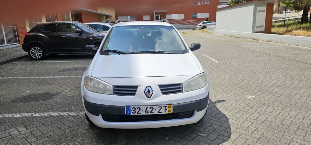 Renault Megane 1.5 dci impecável 05