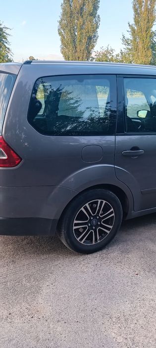 ford galaxi 2013   7місць