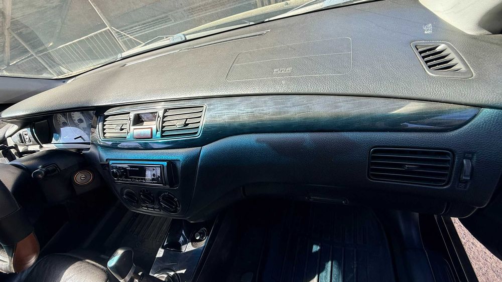 Mitsubishi Lancer 2005