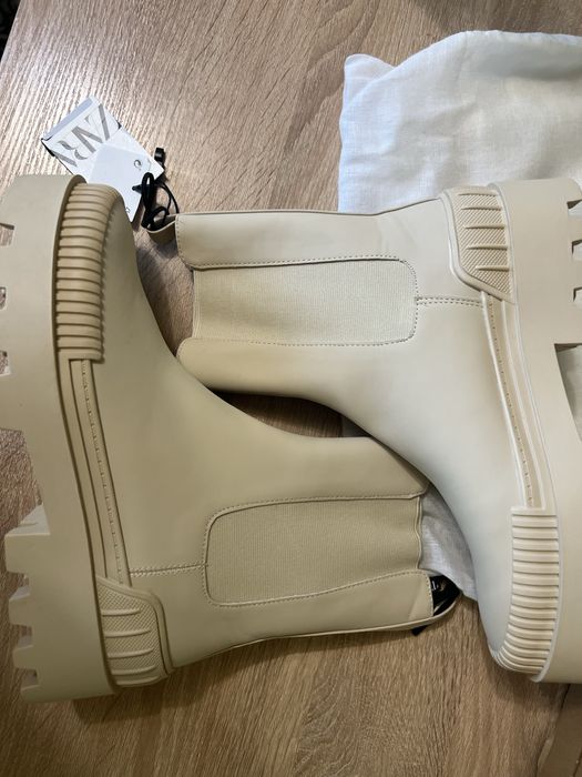 Zara нові 40й черевики ботінки челсі