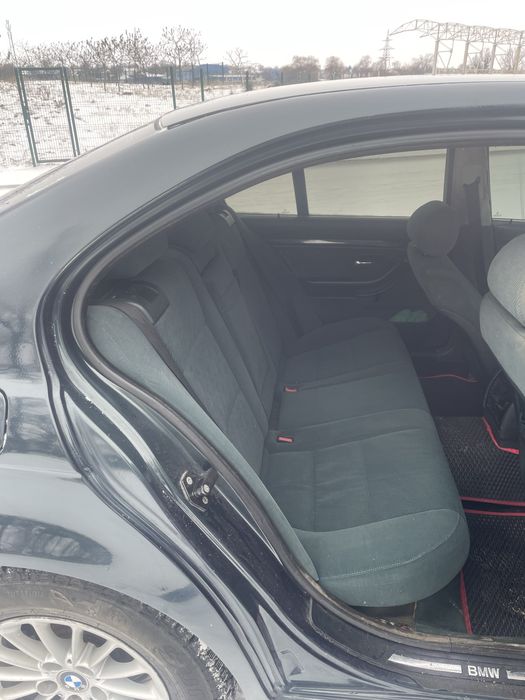 Продам е39 м52B20ty