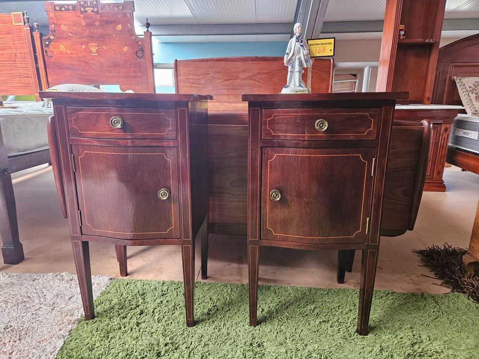 D. Maria-Style Nightstands – Unit Price – Good Condition64285551036034122