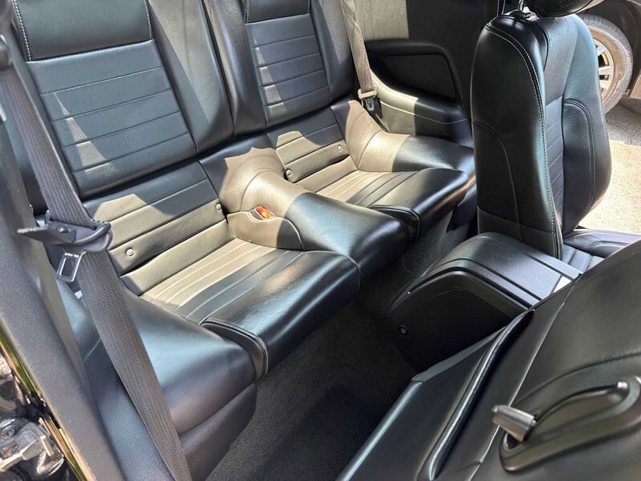 Ford Mustang      2014