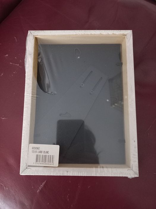 New white picture frames - various sizes425428439479756804