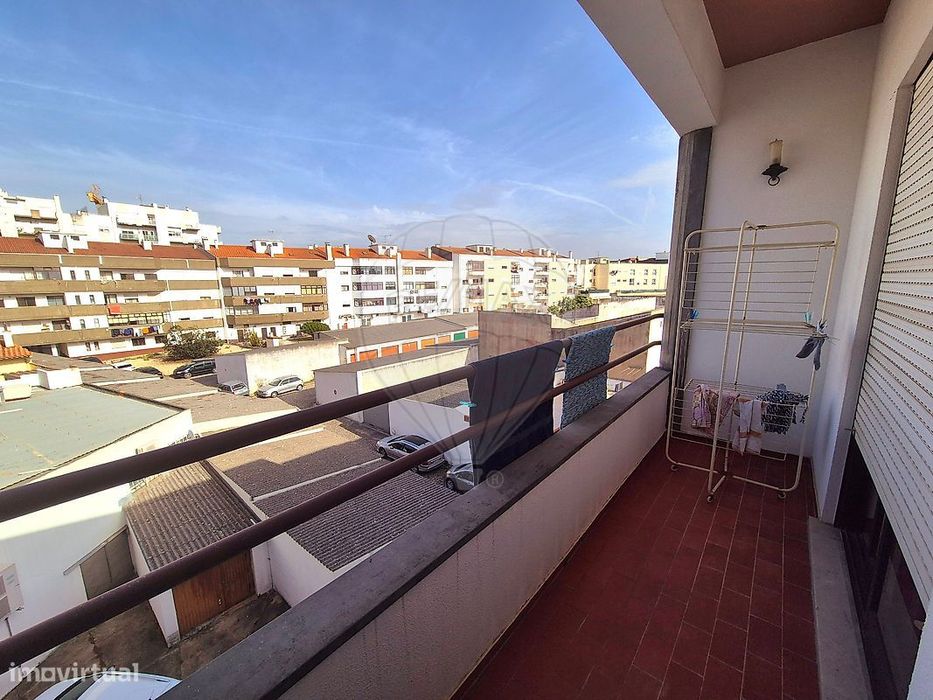 Apartamento T4 para venda