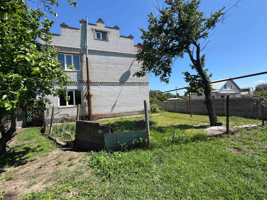 Продам 2х этажный дом в Подгороднем