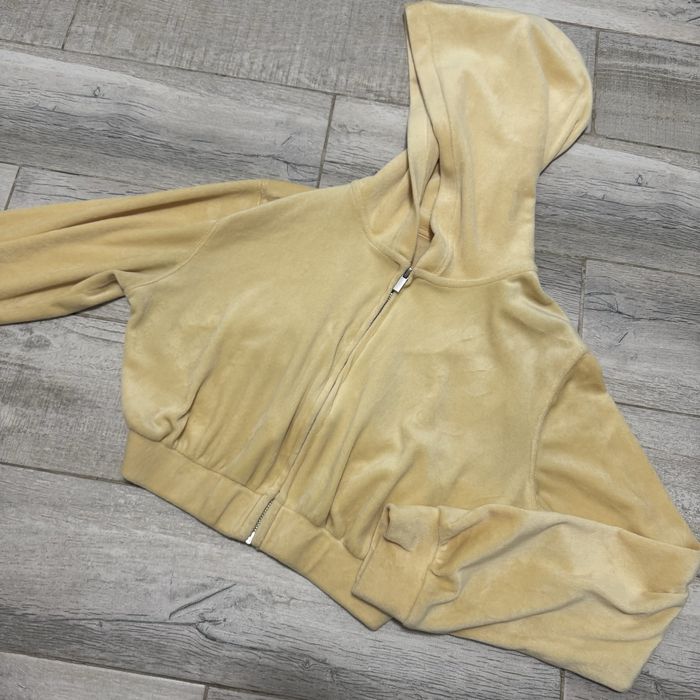 Коротка зіпка H&M