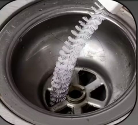 Removedor manual flexível para limpar canos e ralos
