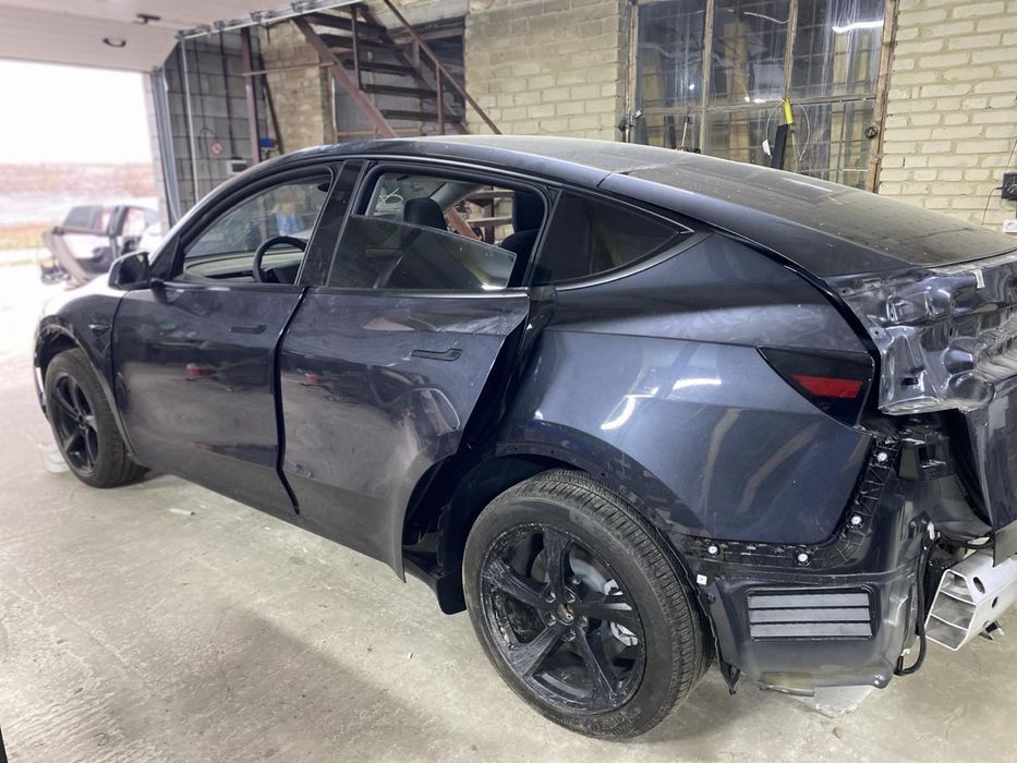 Tesla Model Y Juniper Кришка багажника Бампер Фонарь комплект РОЗБОРКА