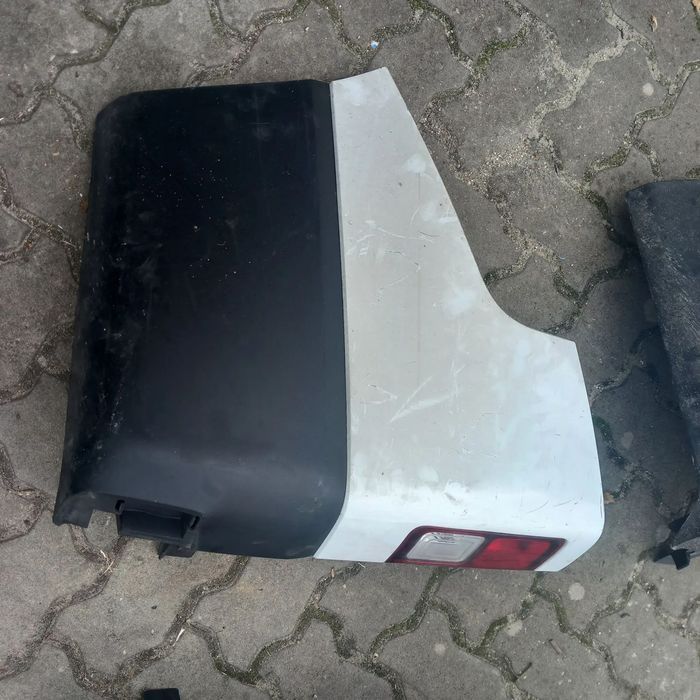 Cantos para choques tras renault trafic x82