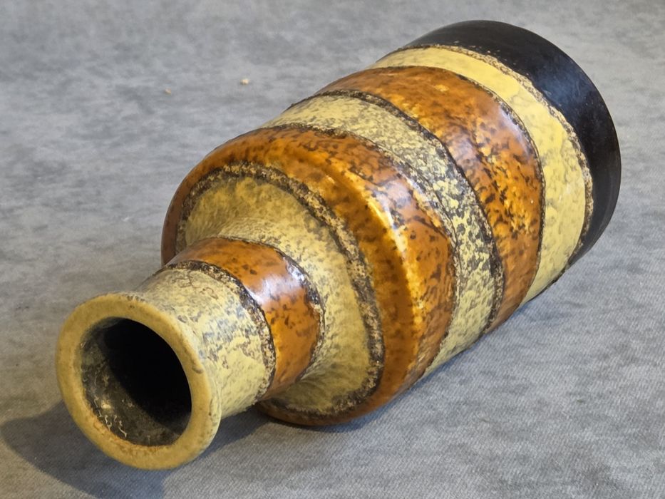 Wazon ceramiczny  Fat Lava lata 60-70.