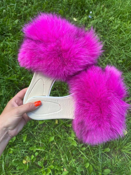 Розпродаж сезонний!!! Знижки! Пухнасті капці з натуральним хутром