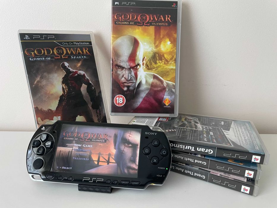 Sony PSP-2004 Piano Black - Ecrã Novo Instalado / Revisitada e Testada!