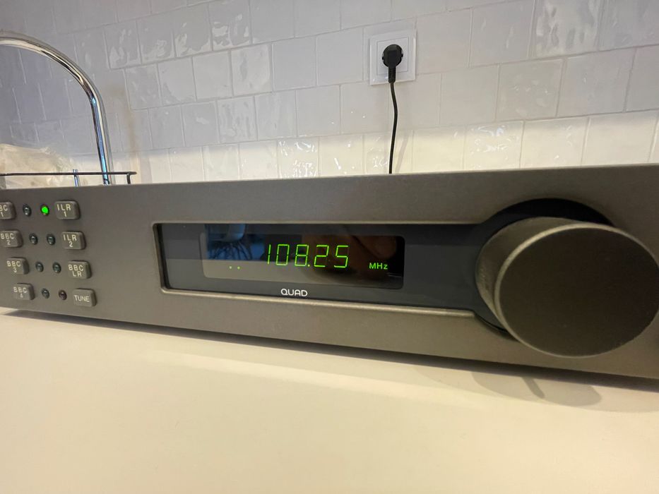 Quad FM4 Tuner Made in UK