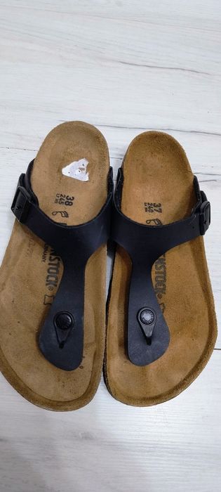 Klapki birkenstock - dwa różne 37 i 38