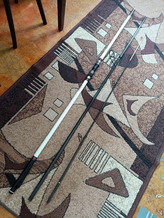 Удилище   .Брейн  апекс  4,5 м.  тест  100-200 грамм гр.