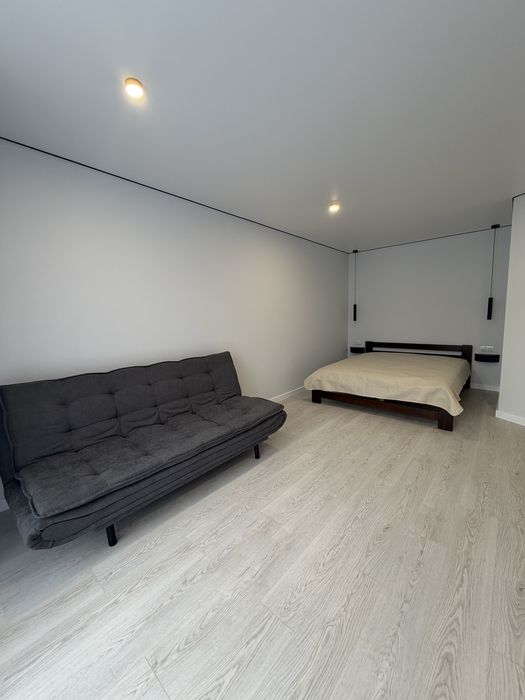 Продаж квартири на Дружбі