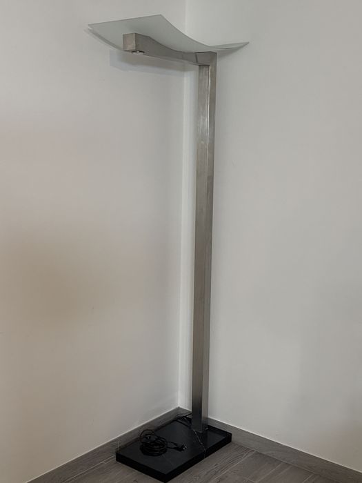 Candeeiro alto em inox/mármore/vidro
