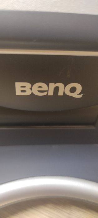 Monitor BenQ Q7B3