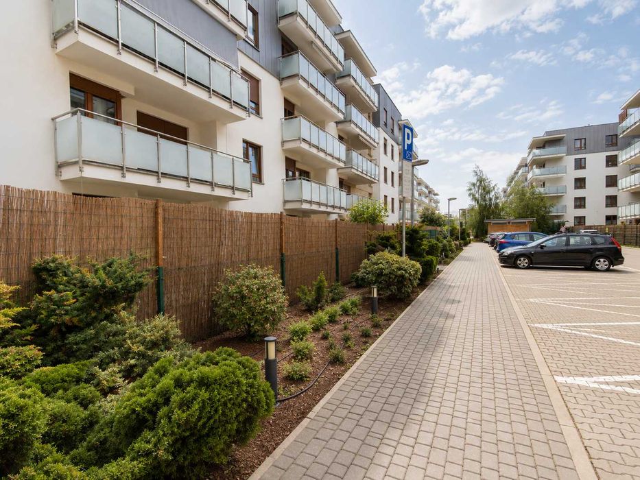 2 pokoje, duży balkon, osiedle Piernikowe!