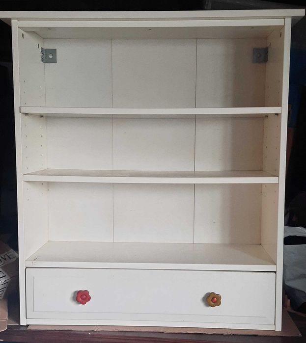 Estante de parede IKEA