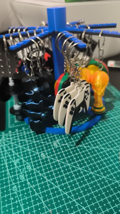 Chaveiros variados impressos em 3D
