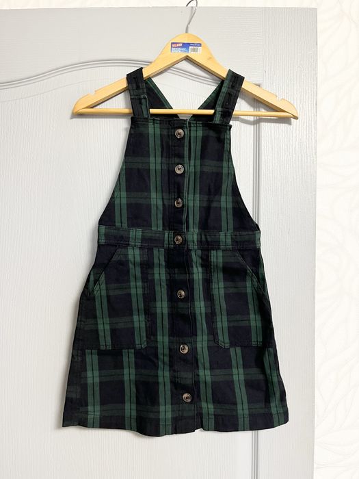 Сарафан в школу Old Navy 128 р. на 8 років