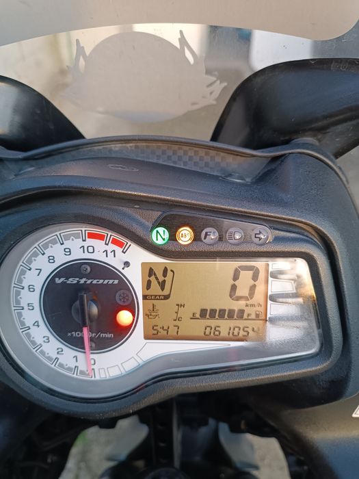 Suzuki Vstrom DL 650 2011