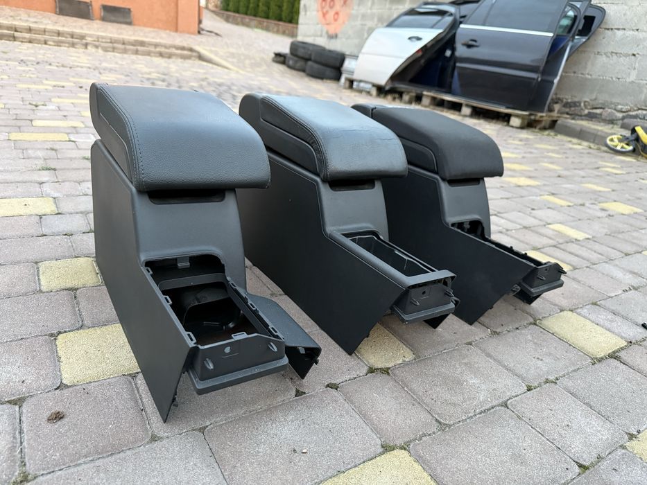 Підлокітник Opel Vectra C Signum