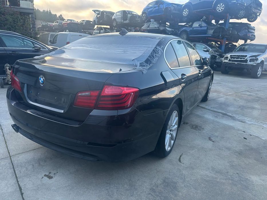 BMW 520 F10 LCI 184 CV DE 2013 (CENTRO DE ABATE)