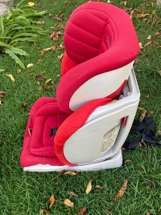 Cadeira com isofix com pouco uso