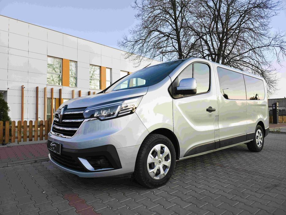 Wynajem bus 9 osób, Renault Trafic - dostępny